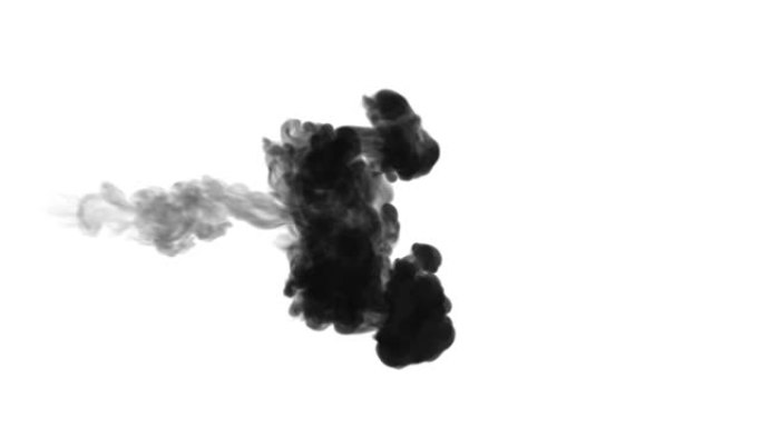 一股墨水流，注入黑色染料云或烟雾，墨水以慢动作注入白色。书写墨水在水中会发生反应。漆黑的背景或烟雾背