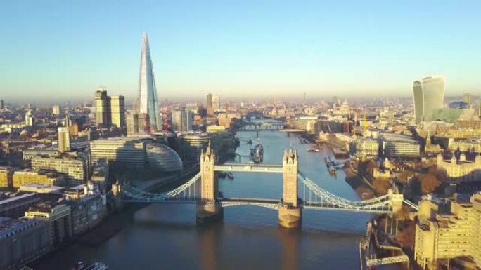 航拍伦敦和泰晤士河的城市景观视频
