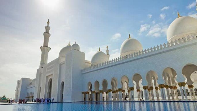 阿布扎比晴天大清真寺前泳池立面全景4k延时阿联酋