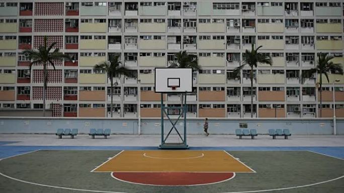 彩虹的彩色篮球场-香港