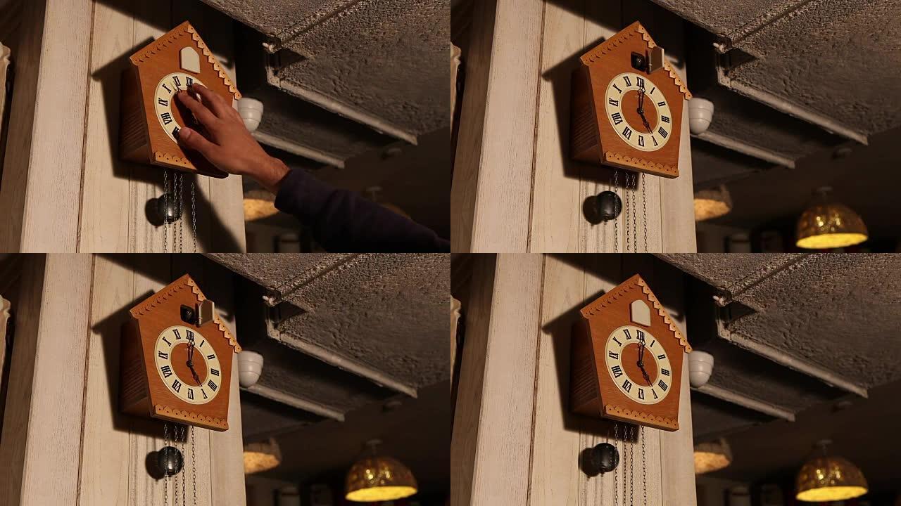 布谷鸟钟，墙上的老布谷鸟钟，复古钟