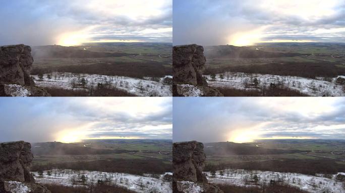 山顶岩石，斯塔夫堡山丘，坏斯塔夫斯坦，地质山顶，冬天，雪，雾，山，4K
