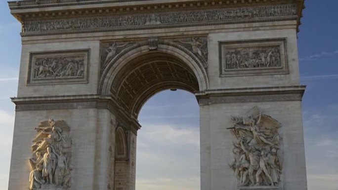法国日落时间巴黎市著名凯旋门交通圈前全景4k