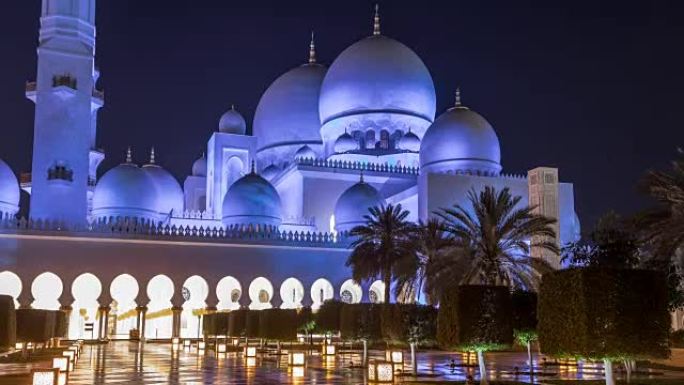 阿联酋阿布扎比，谢赫·扎耶德大清真寺在夜间延时照明