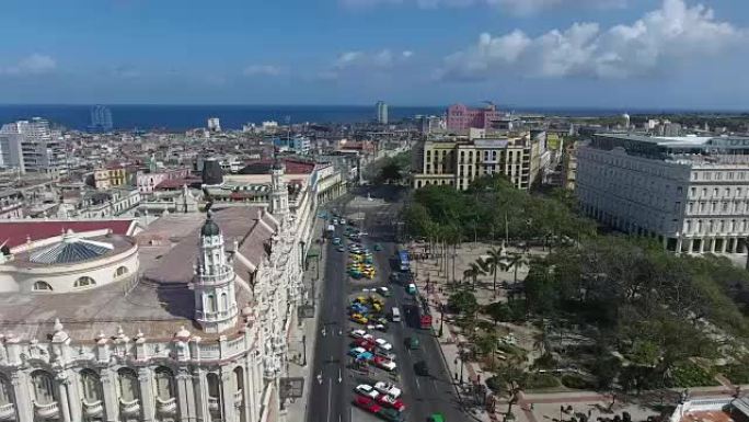 建筑物古巴景观哈瓦那老无人机在空中飞行