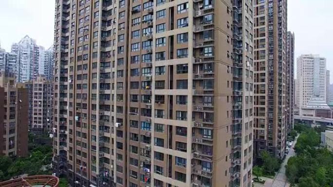 中国上海-2017年7月7日: 上海建筑结构的鸟瞰图