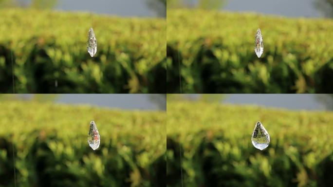 水晶与水滴的特写镜头。