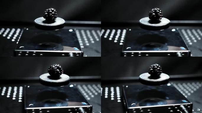 黑色背景黑莓的4k抽象悬浮平台