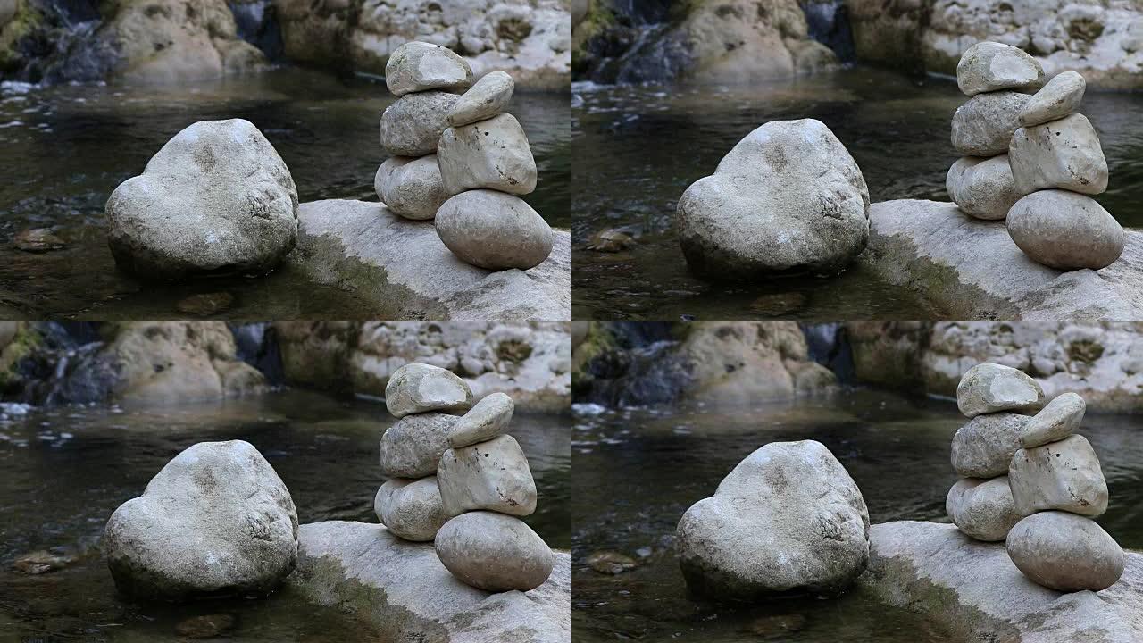 河边的平衡石