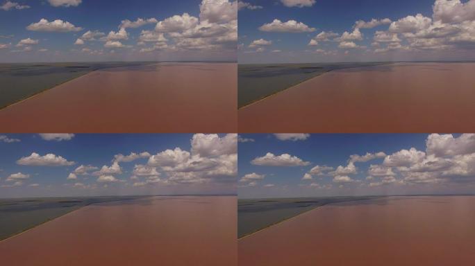 粉红盐湖西瓦什的航拍。