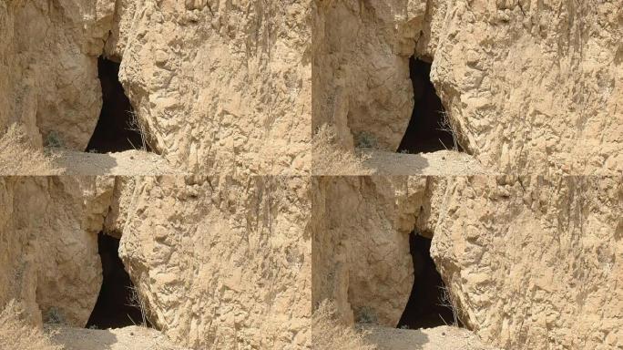 以色列库姆兰洞穴入口的特写