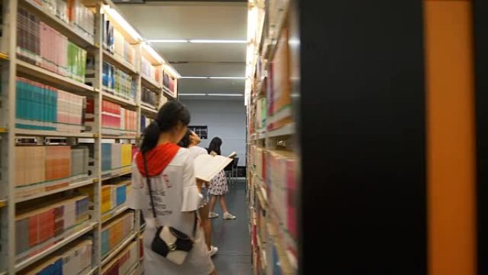 广州市图书馆阅览馆货架慢动作步行景观