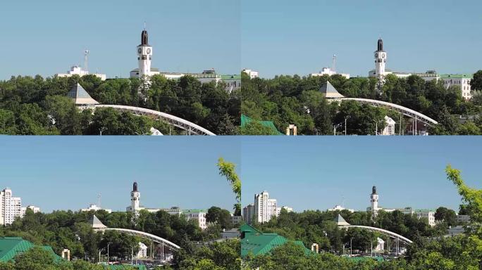 白俄罗斯维捷布斯克。夏季晴天绿色植物中维捷布斯克地区代表委员会建筑的鸟瞰图。缩放，缩小