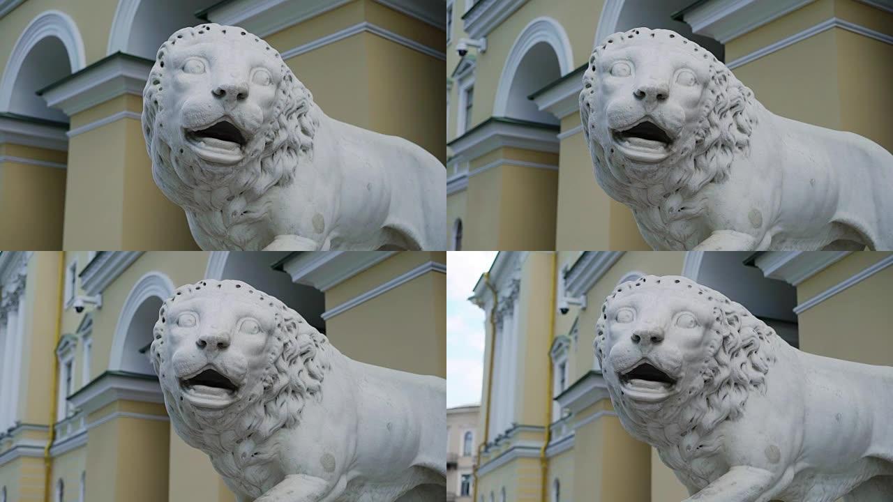 狮子的白色石雕