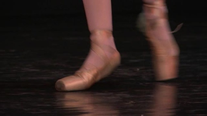 芭蕾舞演员的脚
