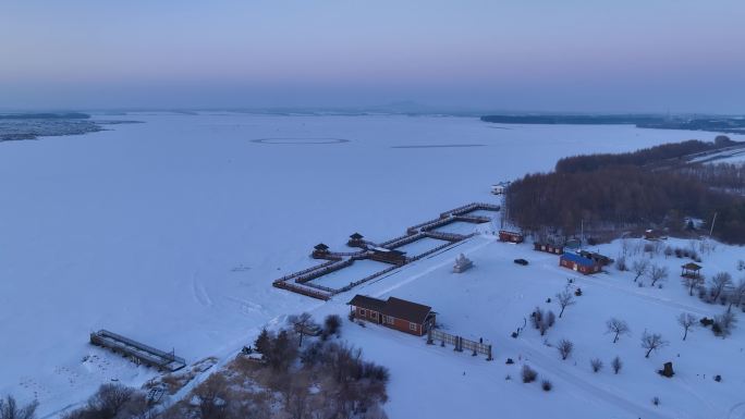 黑龙江五大连池白龙湖冬季自然风光航拍