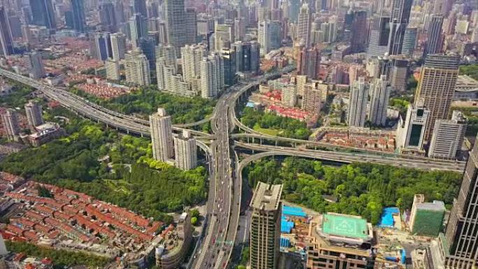 中国上海晴天城市景观著名交通路口空中全景4k