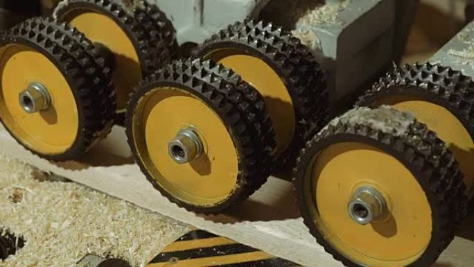 木匠生产的磨浆机滚轮