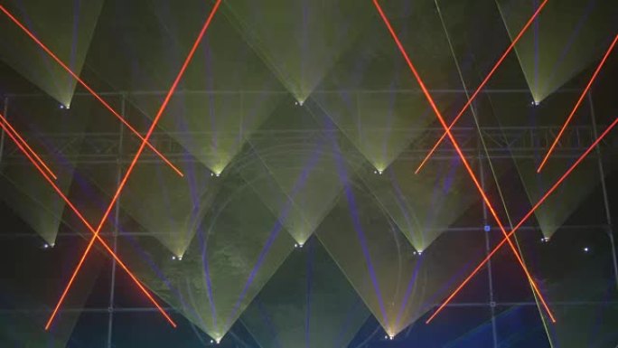 三角形灯光投影