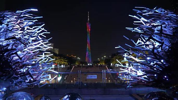 夜景照明广州市著名广州塔拥挤广场全景4k