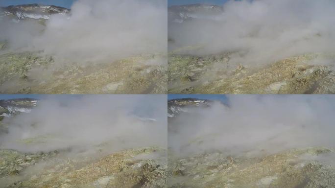 地热场中火山温泉的旋流蒸汽排放