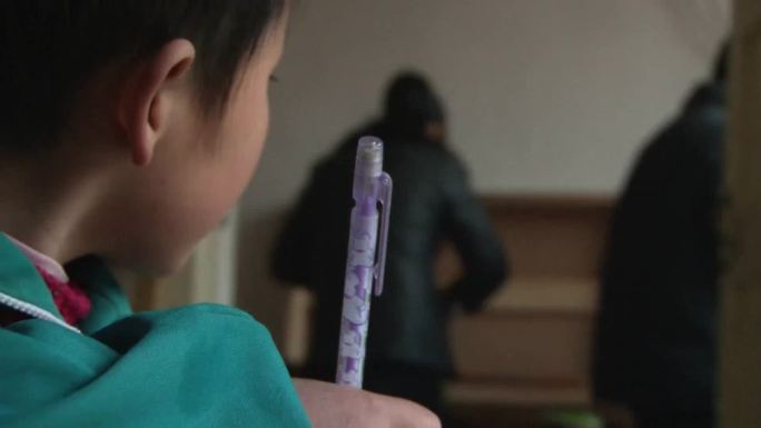 义务教育 贫困地区 乡村老师