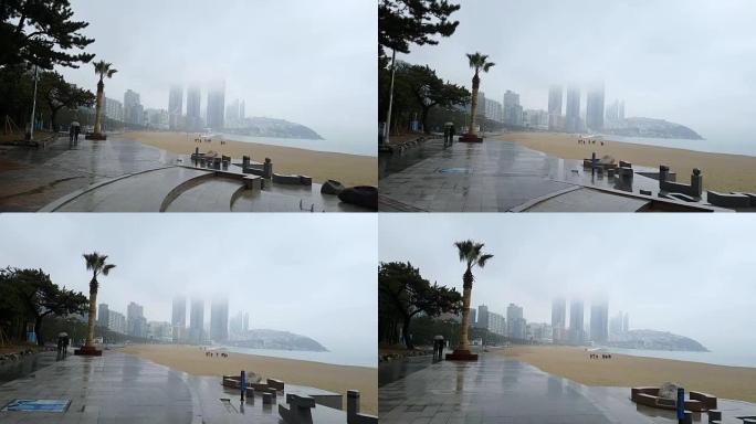 多雨的冬季海云台海滩