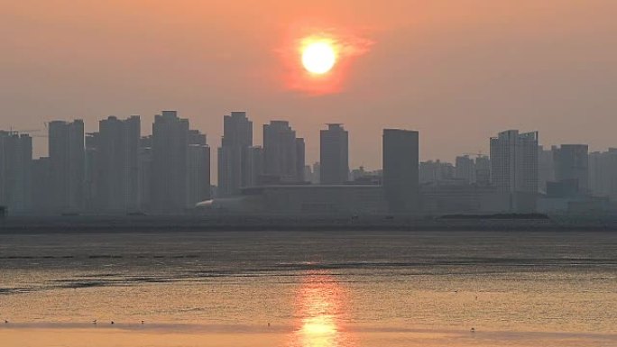 韩国首尔仁川市的日落