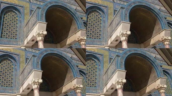 平移耶路撒冷岩石清真寺圆顶拱形入口的特写镜头