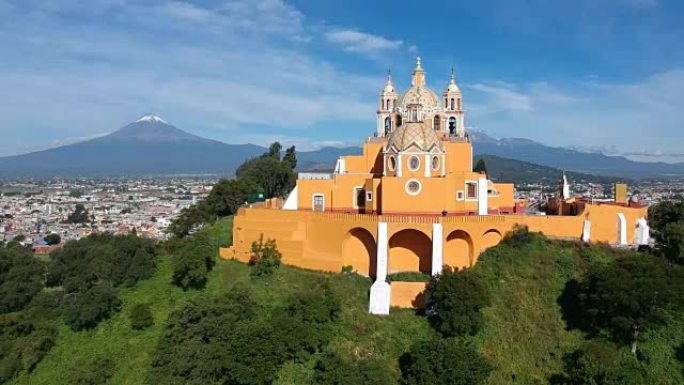 Cholula Puebla墨西哥大教堂popocatatapetl航拍