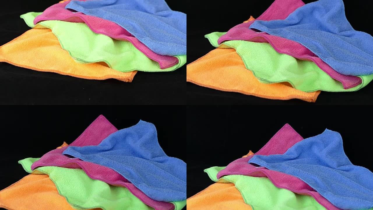 蓝色、绿色、橙色和粉色超细纤维清洁布，