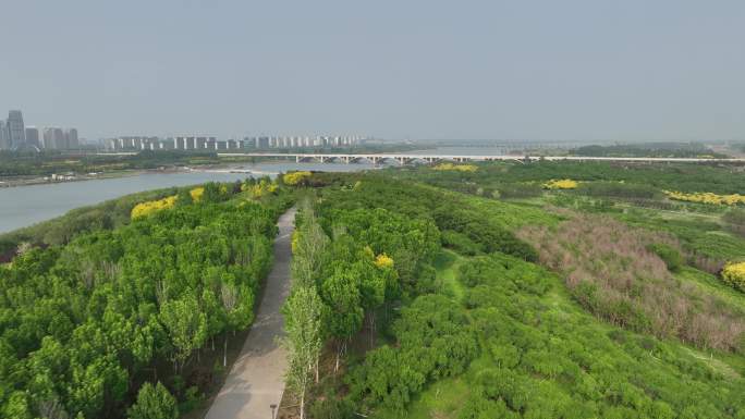 滹沱河映秀山