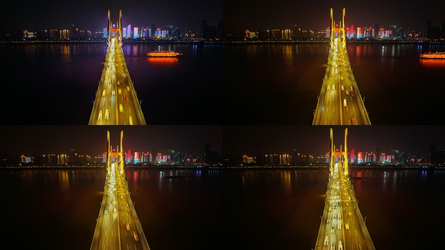 武汉长江大桥夜景车流