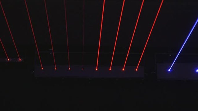 红色激光舞台灯