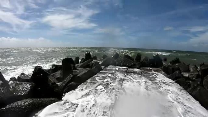 带有混凝土腹股沟的堤坝保护，断路器，北海，丹麦，4K