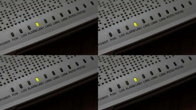 调制解调器路由器设备互联网连接从服务器丢失，红灯闪烁警告无线局域网错误