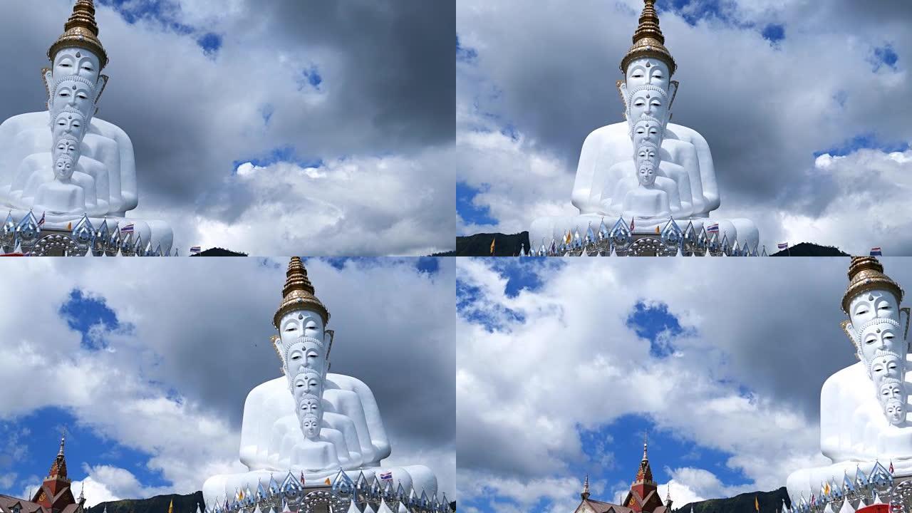 五佛寺在Phra Thad Pha Son Kaew寺