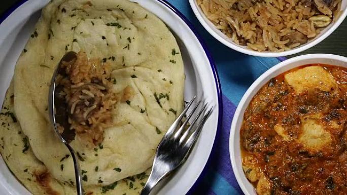 供应印度风味香辣鸡肉萨格马萨拉咖喱蘑菇米饭