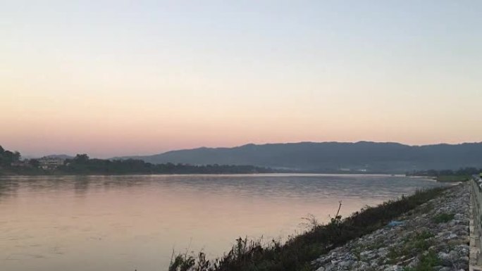 湄康河的水流