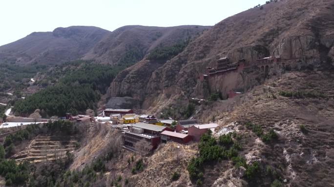 广灵圣泉寺小悬空寺航拍