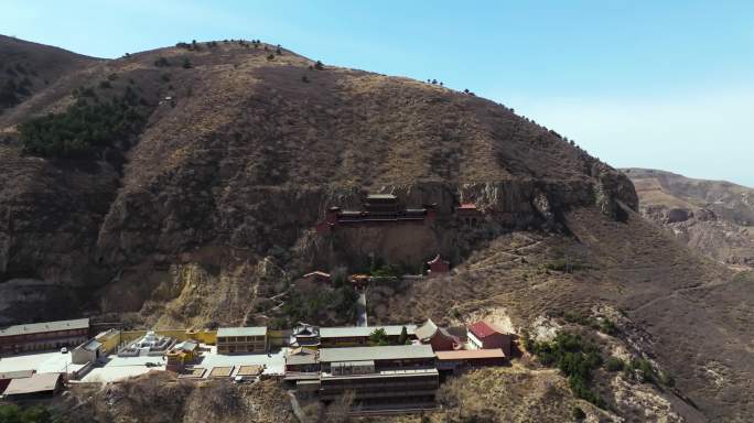 广灵圣泉寺小悬空寺航拍