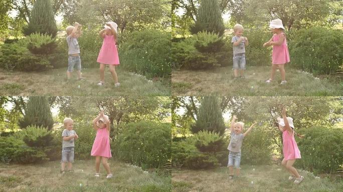 夏天，两个小孩在公园里玩耍