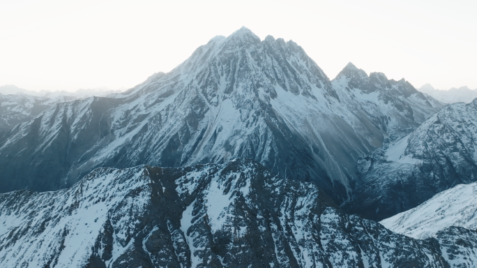 4k雪山 日出