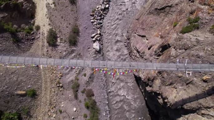 尼泊尔的空中吊桥尼泊尔的空中吊桥