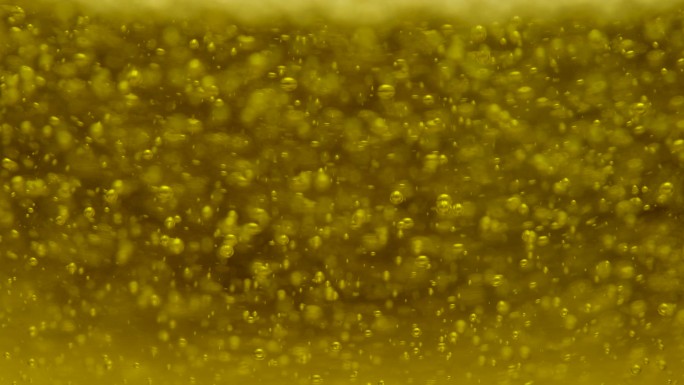 食用油倒油精制山茶油菜籽油特写画面