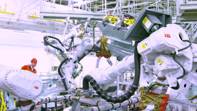 机械设备 汽车车间 自动化生产