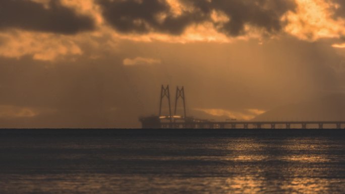 港珠澳大桥中国结太阳雨