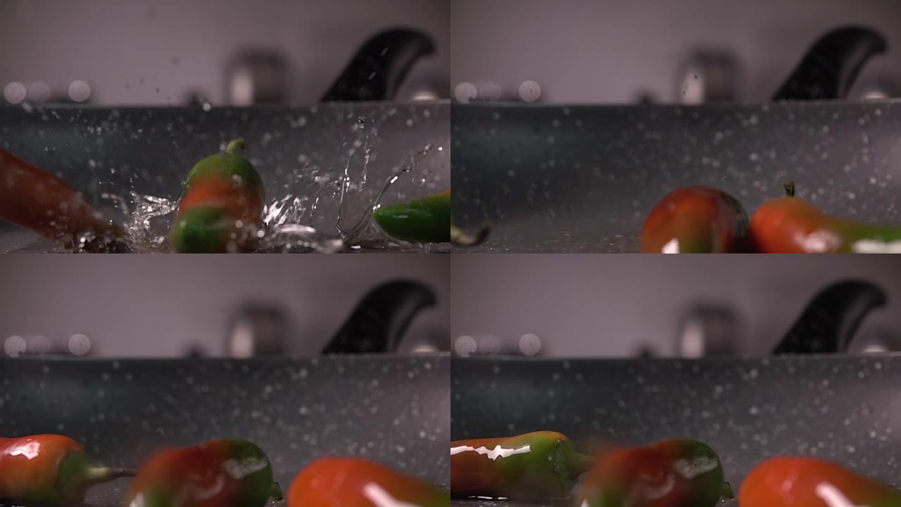 辣椒被扔进煎锅慢动作，480 fps