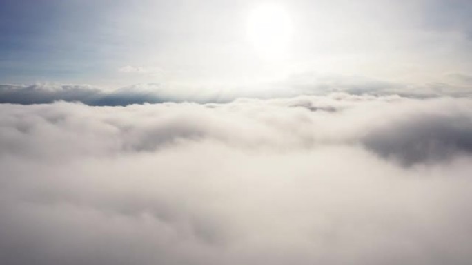 空中云飞向天空航拍云海云海日出航拍