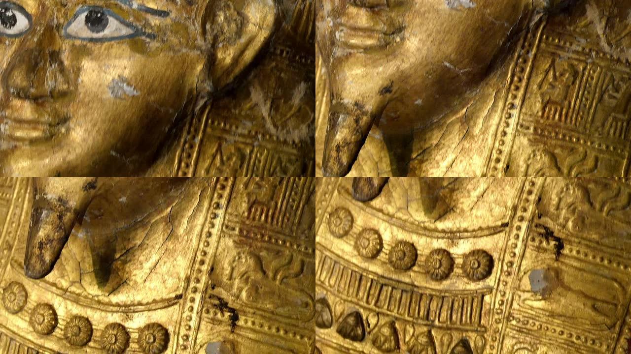 埃及法老的金色雕像